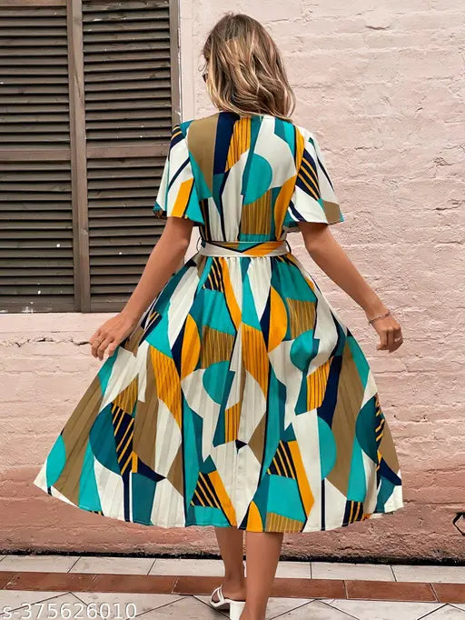 Printed Spring A-line, Pleated, V-Neck Dress with Belt